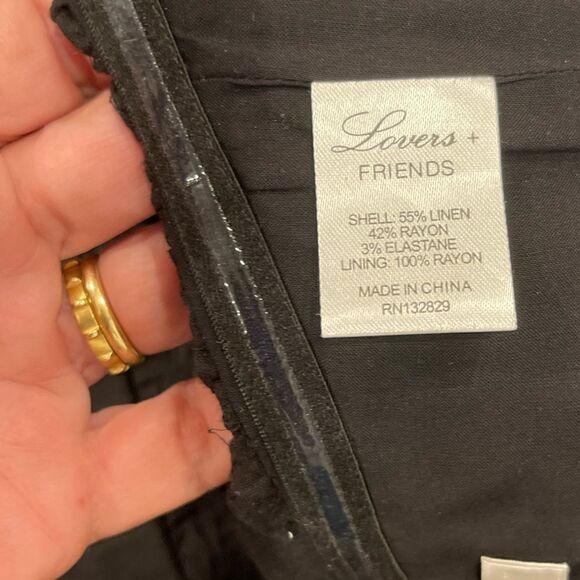 NEW Lovers + Friends Tracy Cropped Top In Black.Size M - Picture 9 of 11